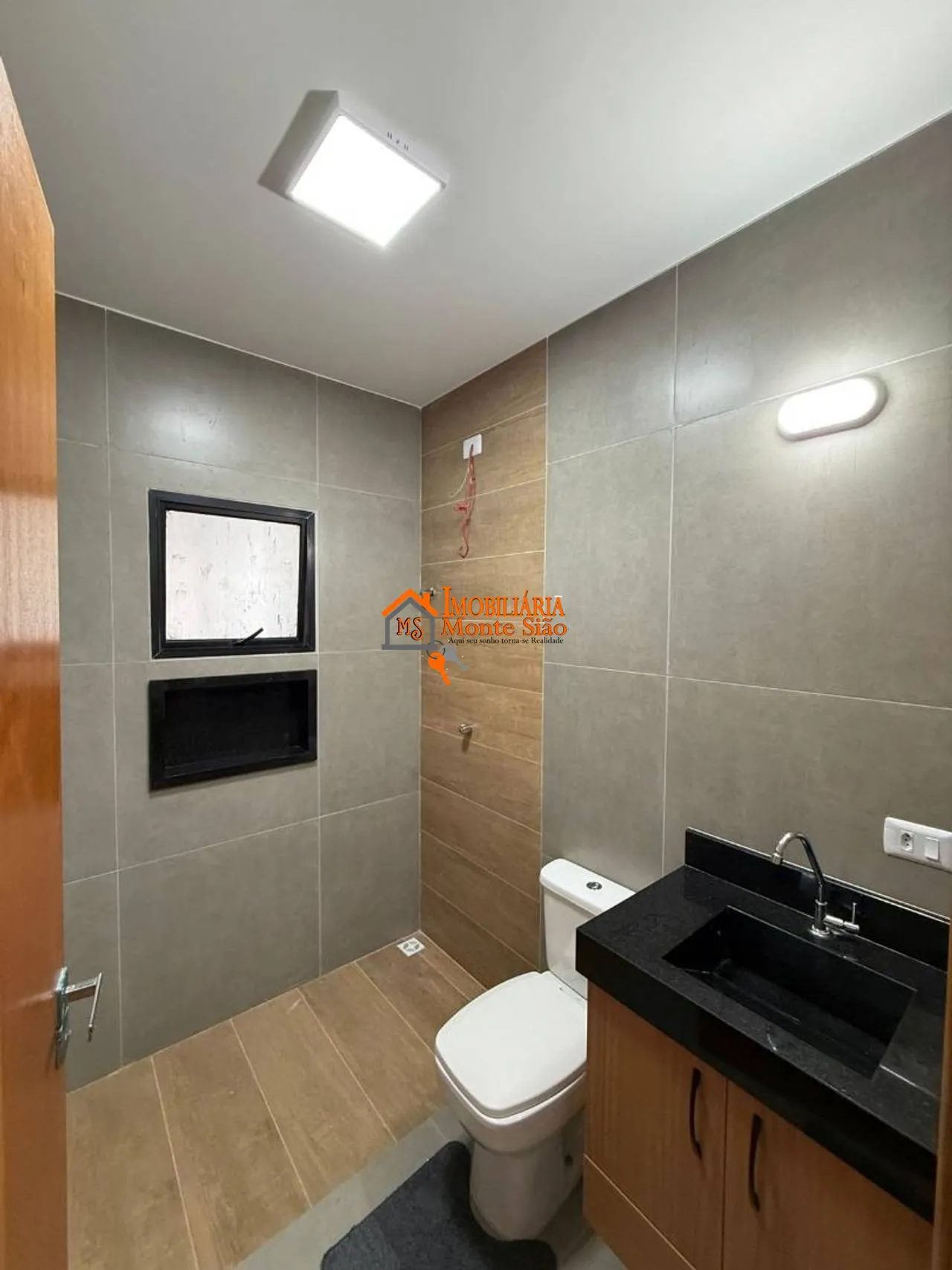 Imagem Casa com 2 dormitórios à venda, 120 m² por R$ 790.000,00 - Terra Preta - Mairiporã/SP