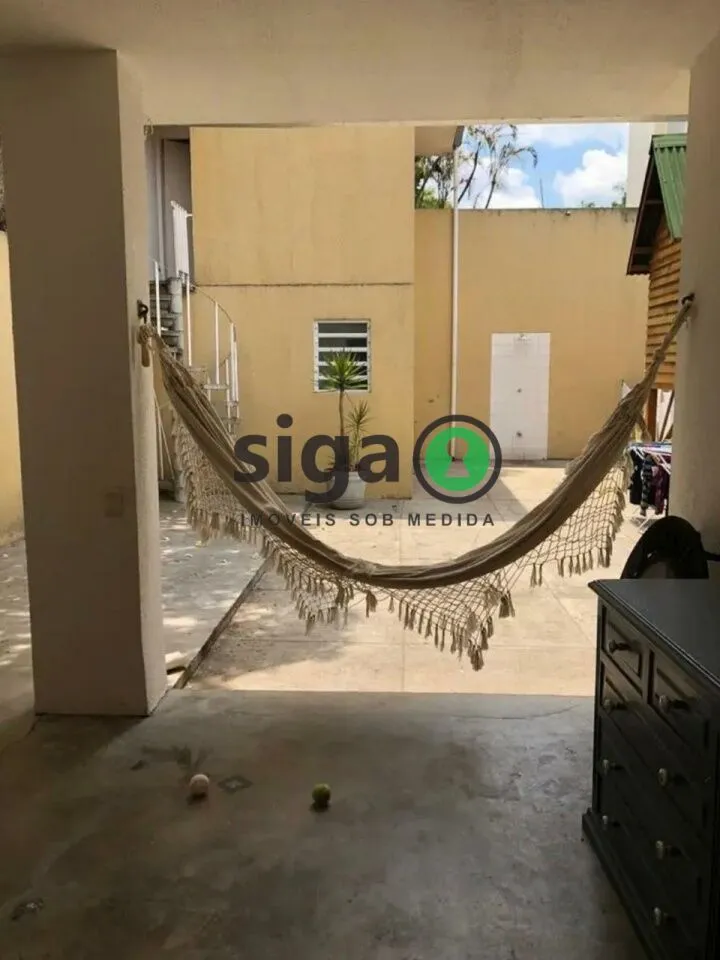 Imagem Casa no Brooklin à venda ou Locação com 3 quartos, 3 vagas, Sem Mobília