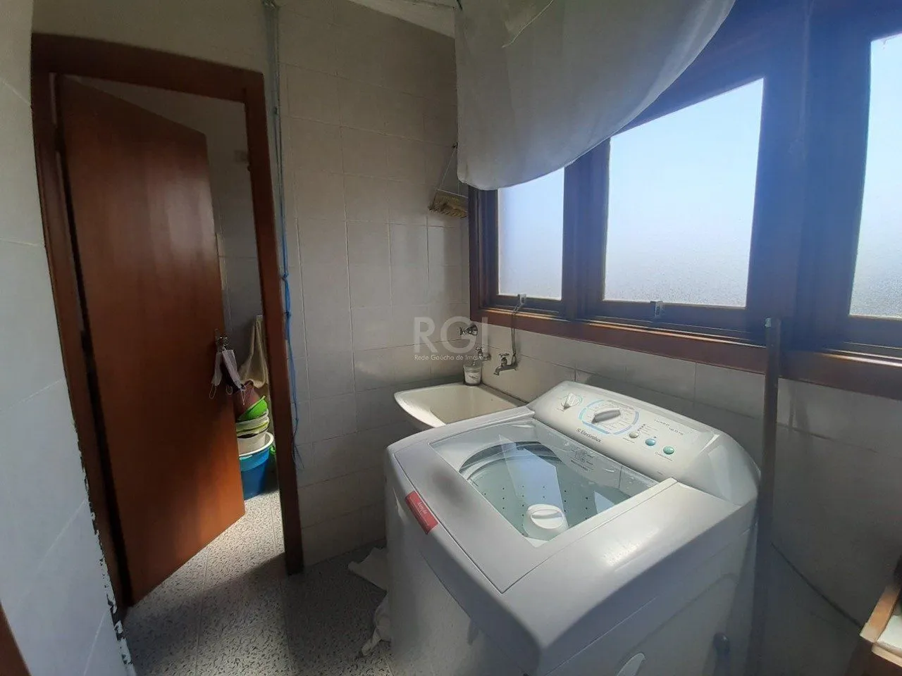 Imagem Cobertura para Venda - 281.25m², 3 dormitórios, sendo 1 suites, 2 vagas - Cristo Redentor