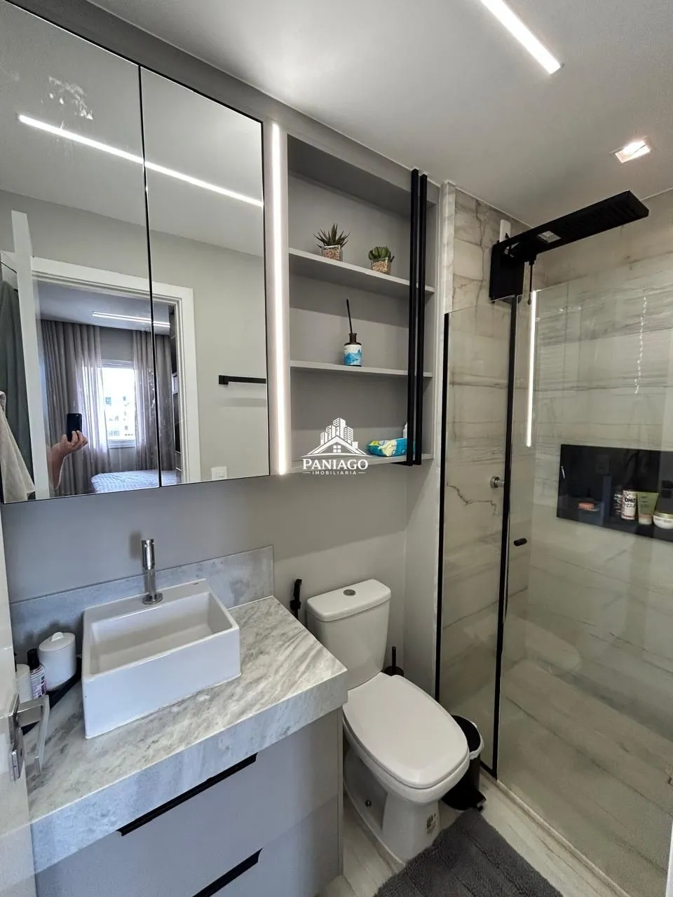 Imagem Apartamento Porteira Fechada com 2 Quartos para Alugar em Frente ao Shopping Pan