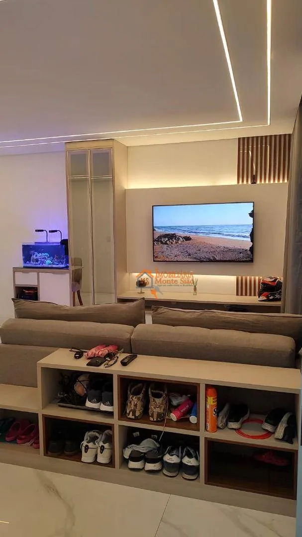 Imagem Sobrado com 3 dormitórios à venda, 200 m² por R$ 800.000,00 - Vila Maranduba - Guarulhos/SP