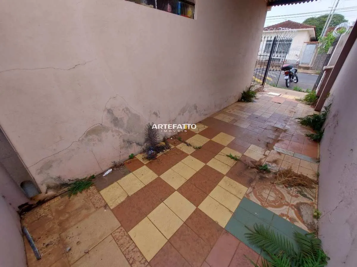 Imagem Casa à venda em Franca, Jardim Conceição Leite, com 2 quartos, 190m2