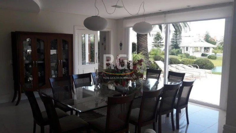 Imagem Casa para Venda - 728.71m², 6 dormitórios, sendo 6 suites, 3 vagas - Atlântida