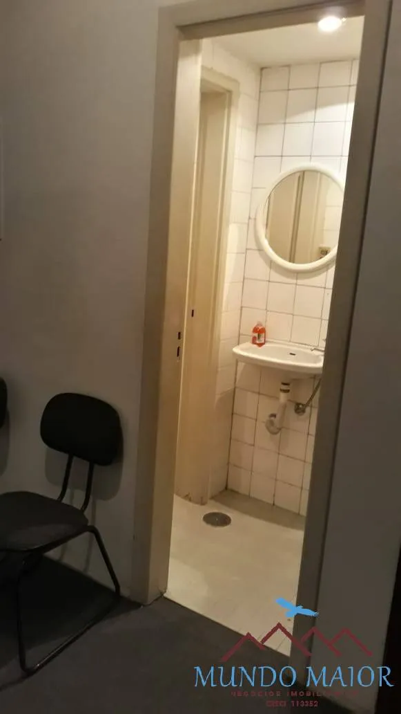 Imagem INVESTIMENTO INTELIGENTE! Sala Comercial 11º Andar Metrô na Porta - Z.SUL