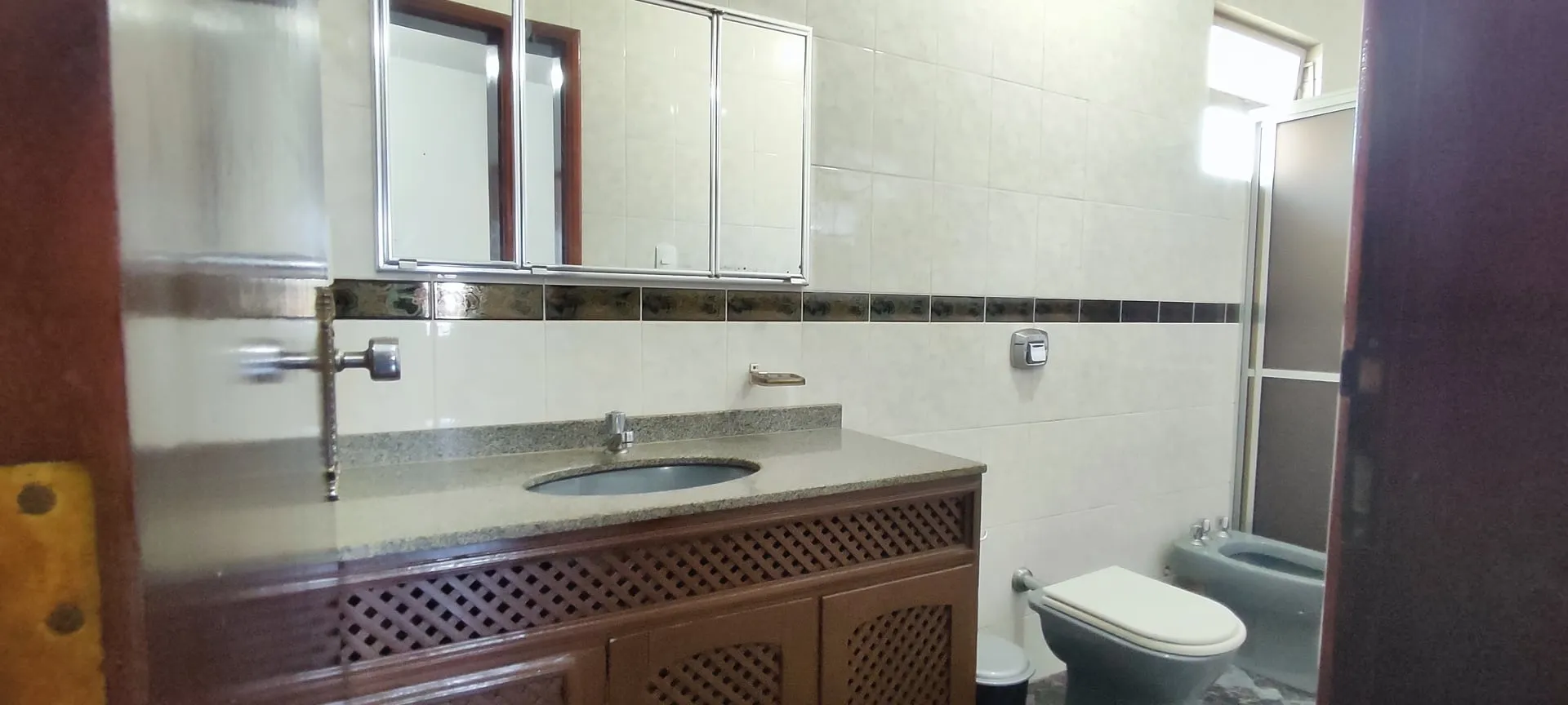 Imagem Sobrado de Esquina à Venda no São Cristóvão - 300 m² - R$ 1.118.000,00