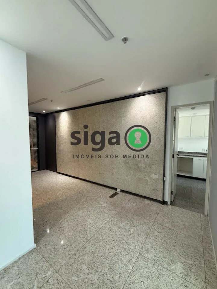 Imagem Sala Comercial de 212m² com 8 Vagas no Edifício Francisco Mellão.