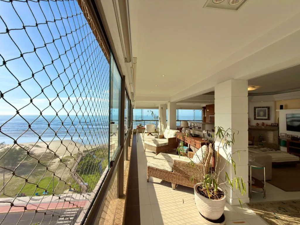 Imagem Apartamento 4 Dormitórios - Bairro Navegantes