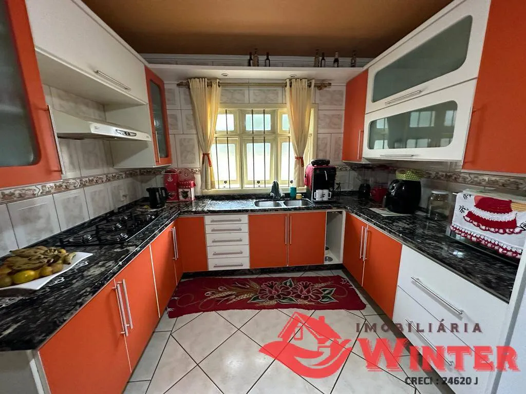 Imagem Casa de 157m2 e terras com 6 mil m2