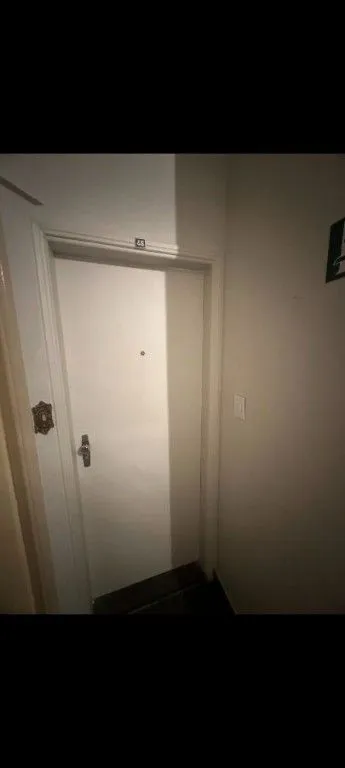 Imagem Apartamento à Venda em Vila Tupi, Praia Grande - SP