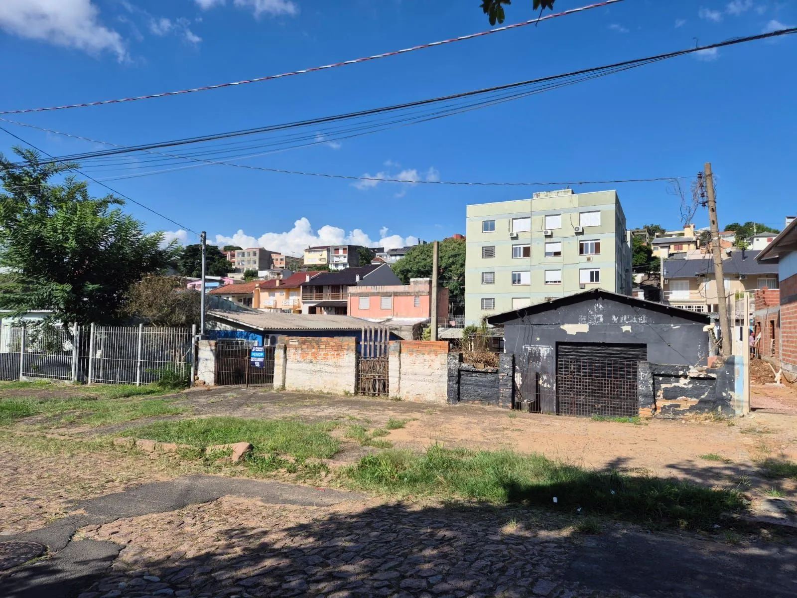 Imagem Terreno com 484m² no Bairro Santo Antonio