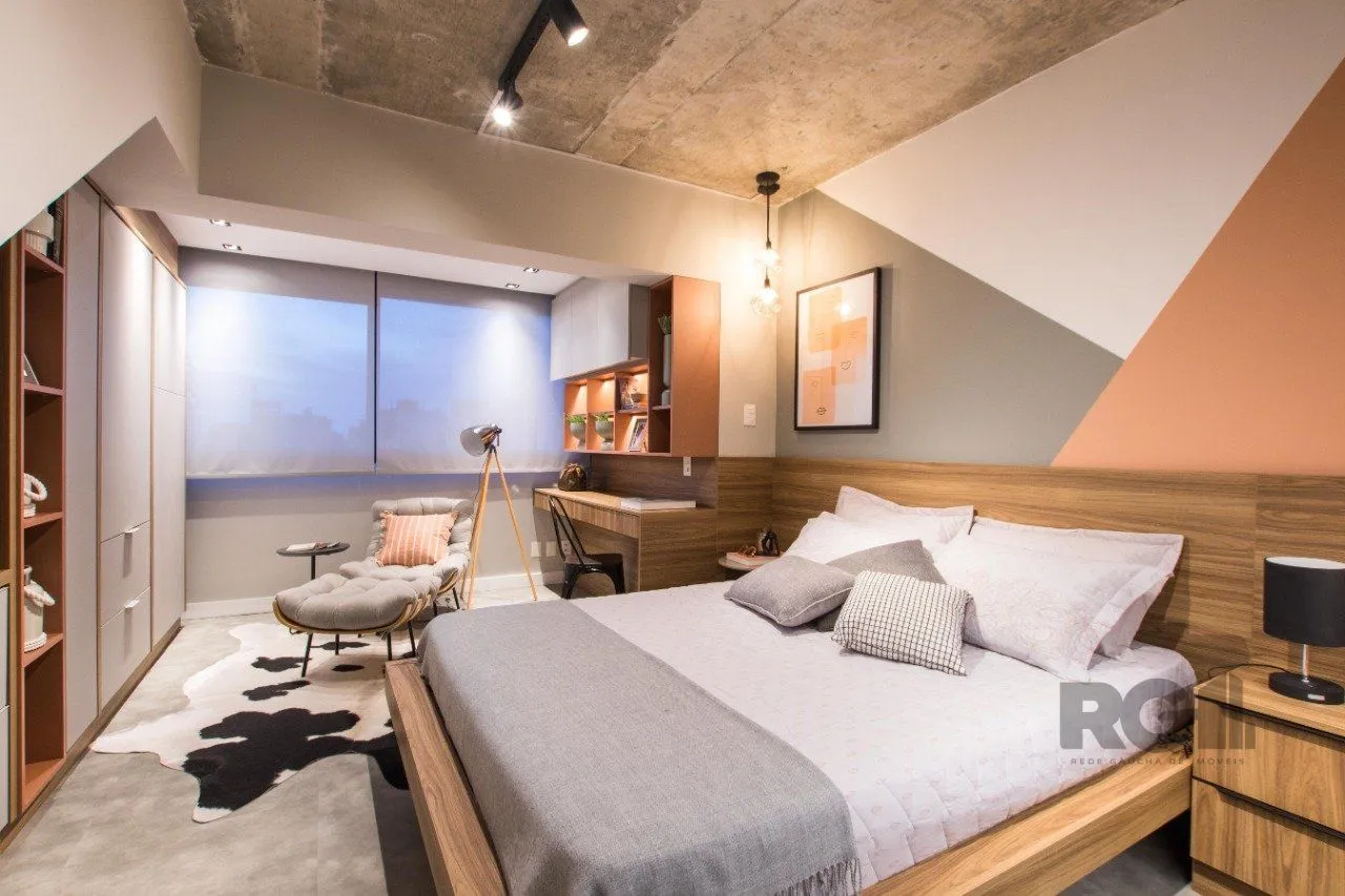 Imagem Apartamento Duplex no Bairro Menino Deus - Cobertura 1D