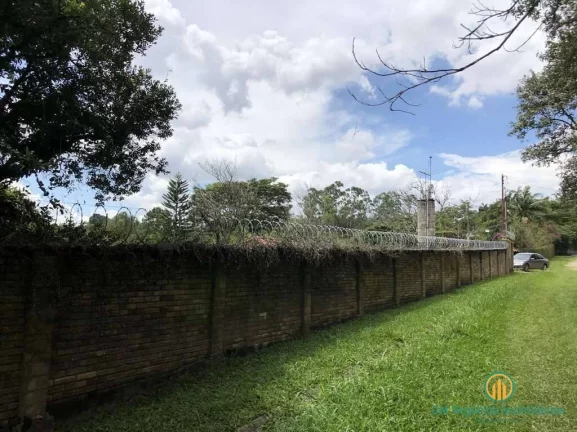 Imagem Cond. Chác. dos Lagos - Lote 1.041 m², limpo, vista ESPETACULAR!