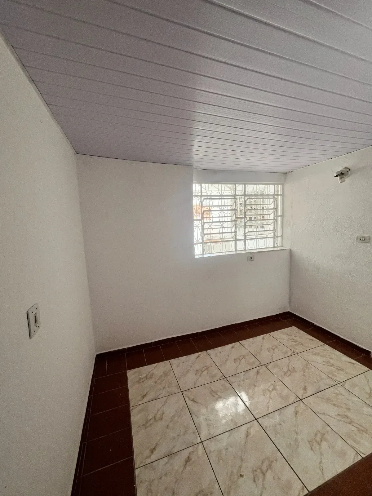 Imagem Casa com 3 Quartos à Venda, 350 m² em Vila Yara - Osasco
