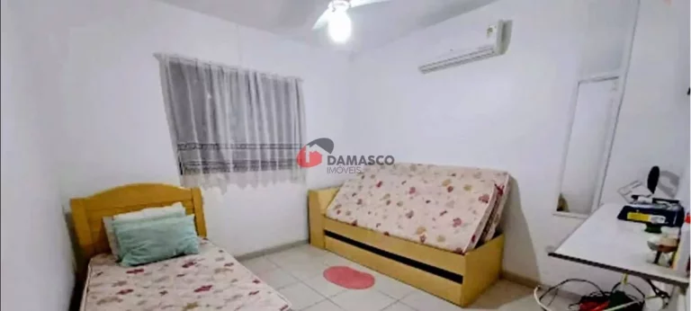 Imagem Casa com 2 quartos - Bertioga
