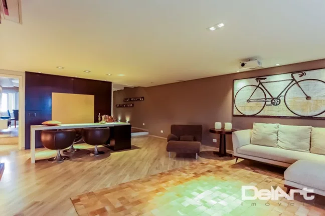 Imagem Apartamento em frente do Clube Curitibano - com 4 dormitórios à venda, 247 m² por R$ 1.890.000 - Água Verde - Curitiba/PR