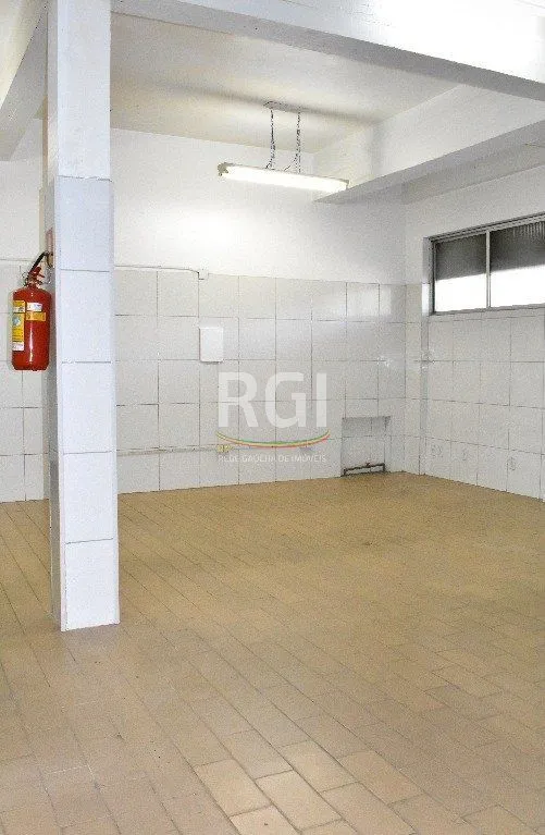Imagem Loja para Venda - 230.6m², 0 dormitórios, 1 vaga - Camaquã