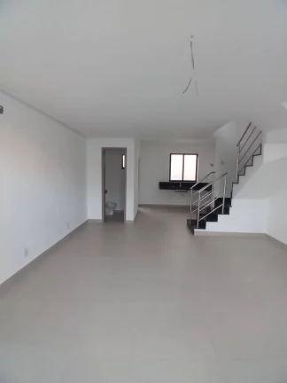 Imagem Casa Geminada 3 quartos, 1 suíte - Santa Amélia
