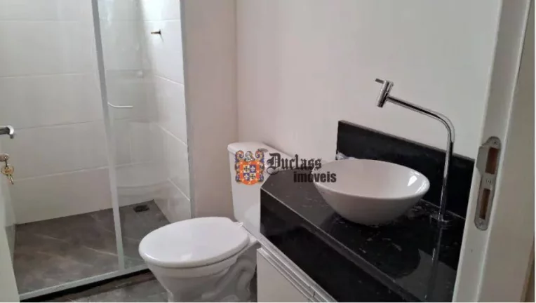 Imagem Sobrado à venda, 2 dormitórios, 65 m², em condomínio, por R$ 368.000 - Pinheirinho - Jarinu/SP