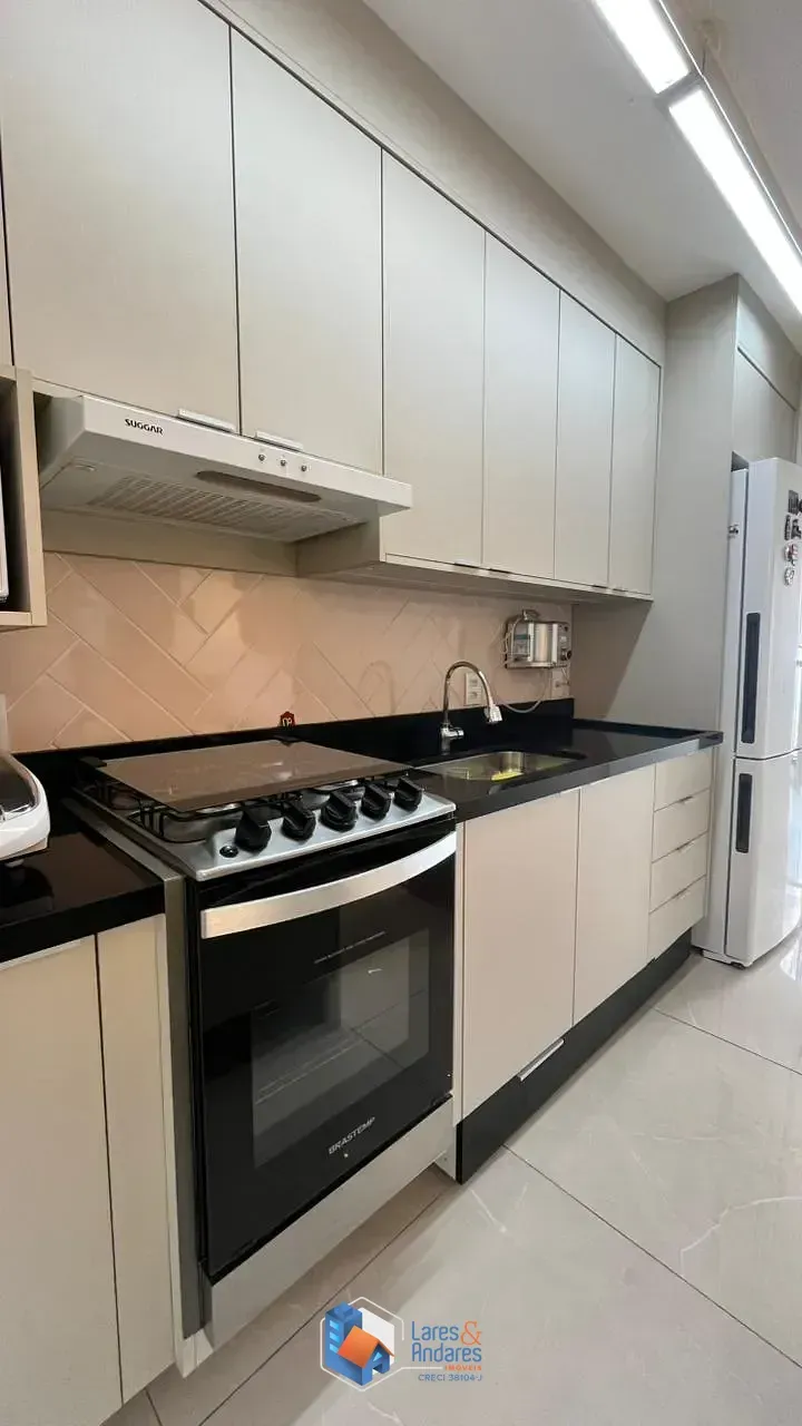 Imagem Apartamento para venda em Saúde com 2 quartos, sendo 1 suíte, 66m²