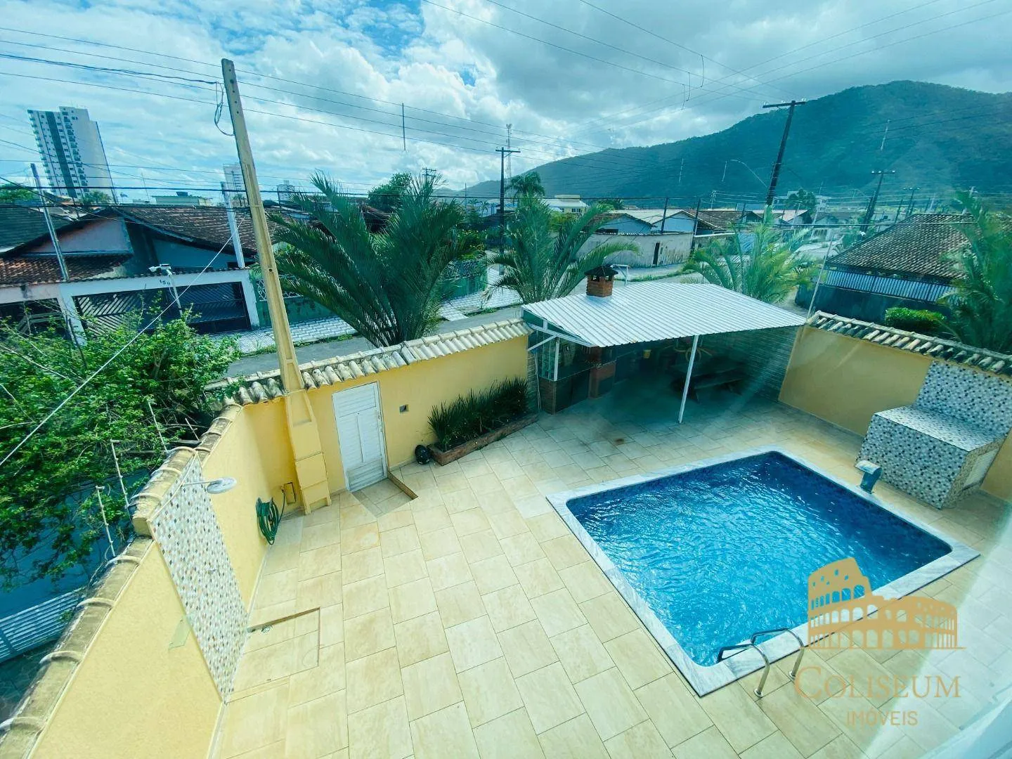 Imagem Casa com 4 dormitórios à venda, 267 m² por R$ 1.100.000,00 - Solemar - Praia Grande/SP