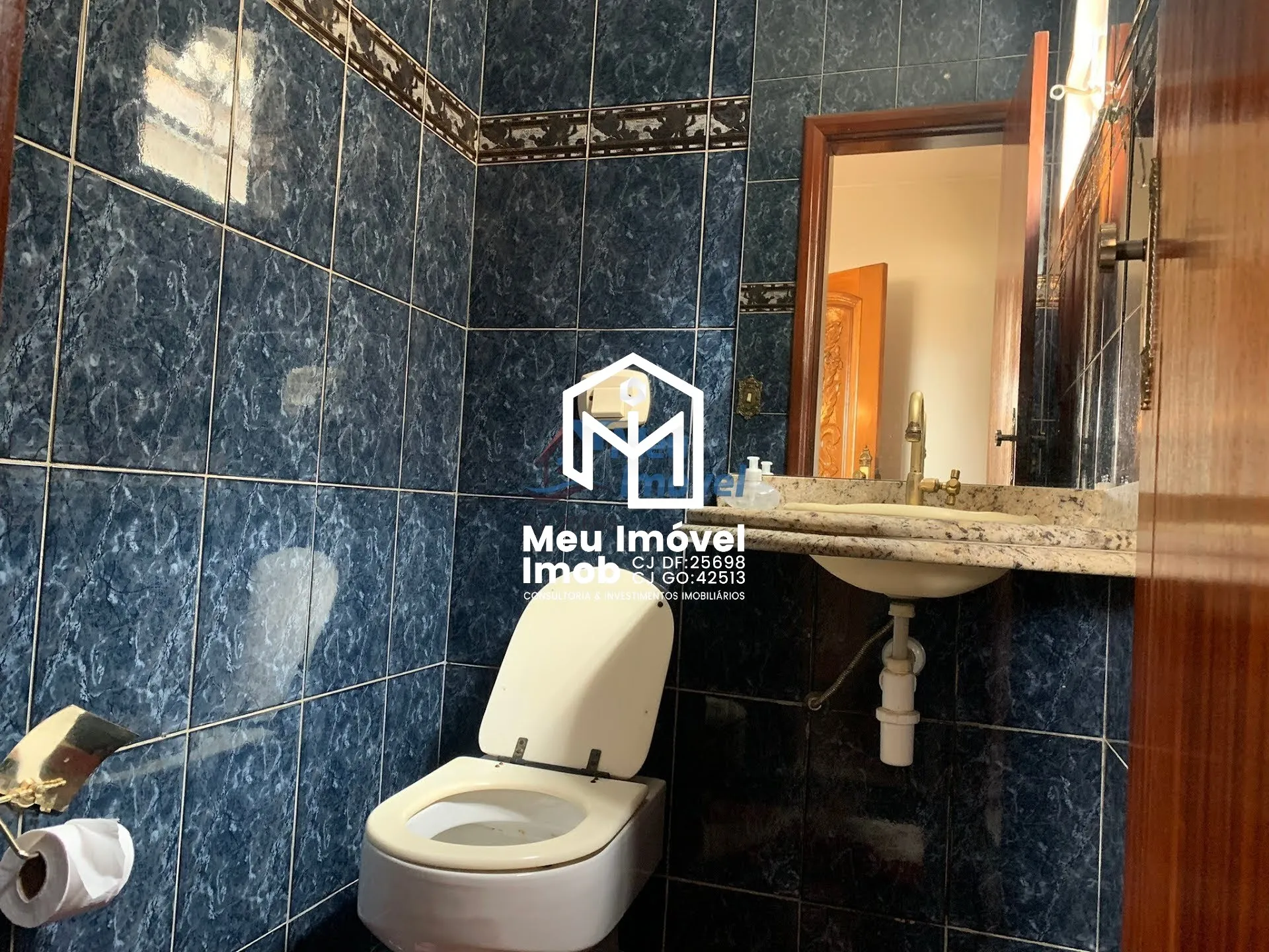 Imagem Casa Sobrado 5 Quartos 5 Suítes 2 Vagas 400m² Reformado
