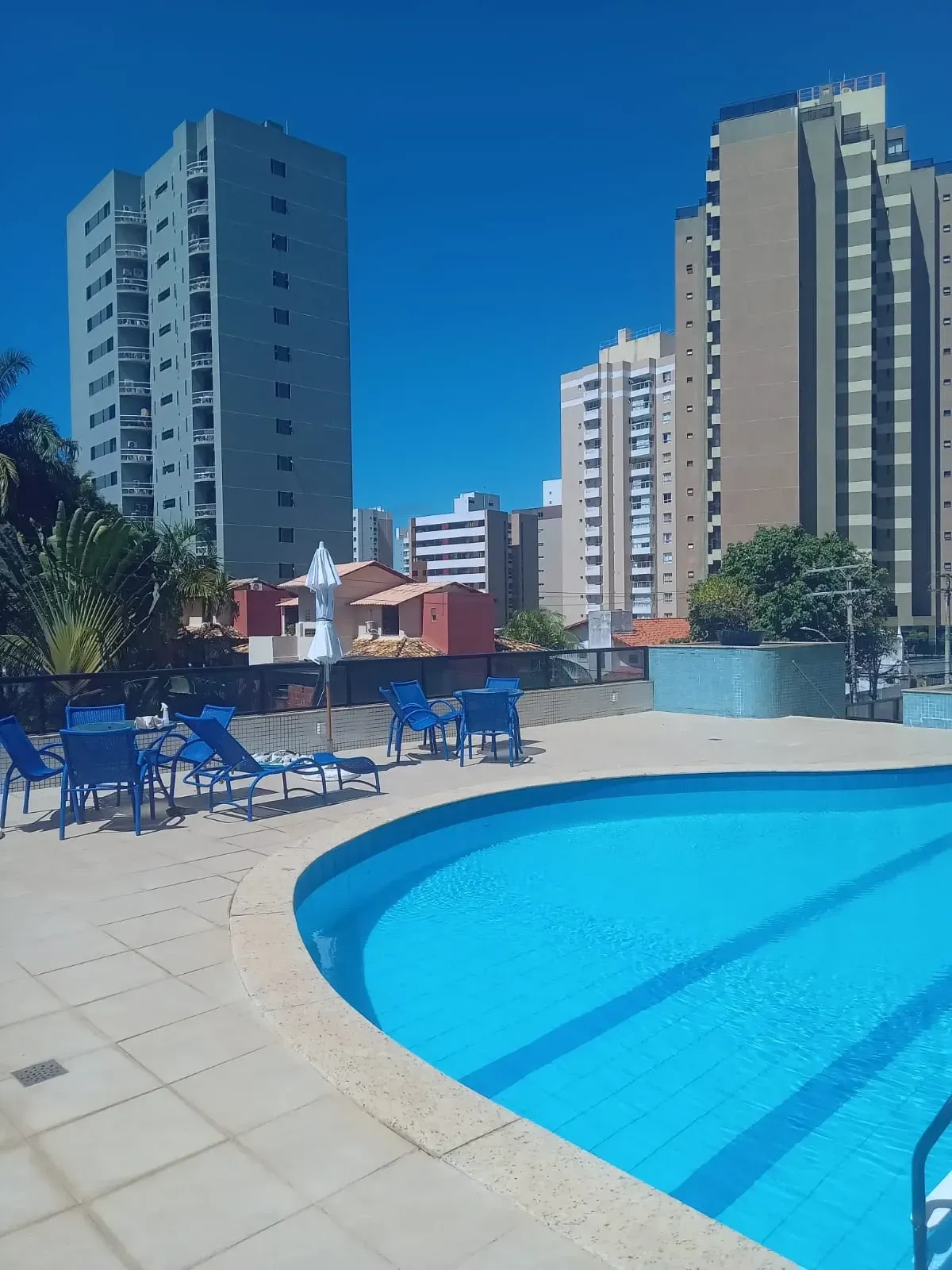 Imagem Apartamento com 3 Quartos para Alugar, 109 m² em Jardim Armação - Salvador