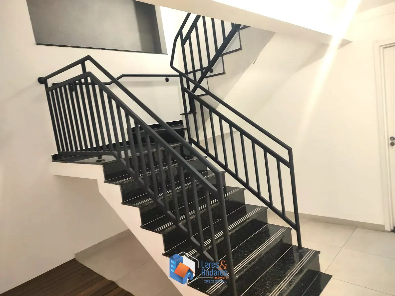 Imagem APTO À VENDA, COM 30M² 2 DORM. EQUIPADO, MOBILIADO, COM AR CONDICIONADO, ARMÁRIOS PLANEJADOS, EM FRENTE AO METRÔ SANTANA - OPORTUNIDADE - IMPECÁVEL