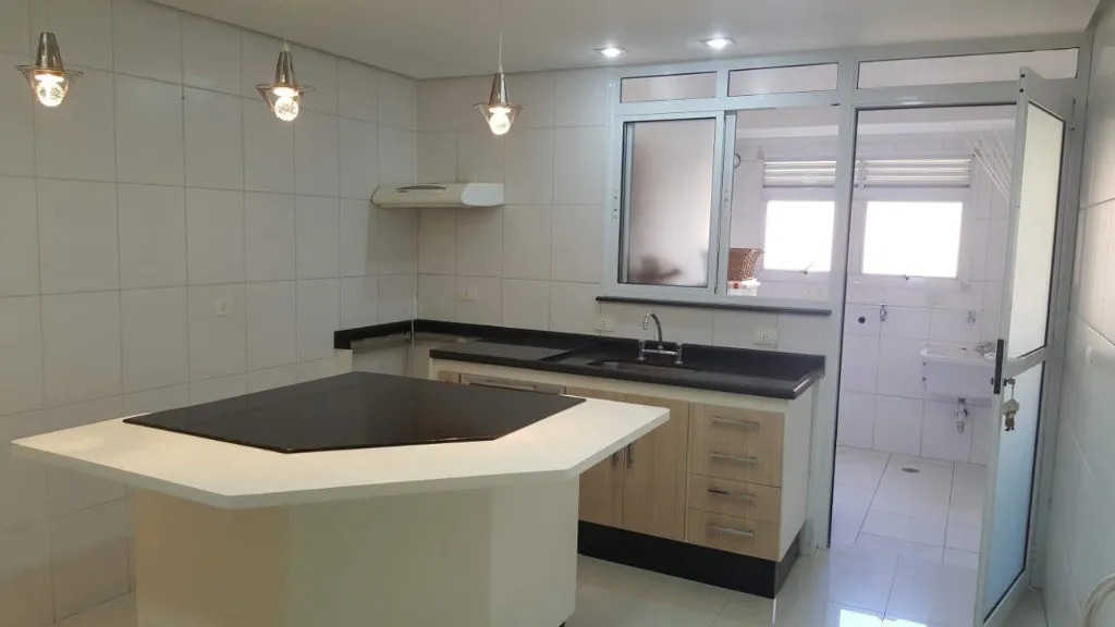Imagem Apartamento à venda em Santo André-SP, Jardim Bela Vista: 3 quartos, 3 suítes, 5 banheiros, 3 vagas - 134 m² no Condomínio Les Cayes.