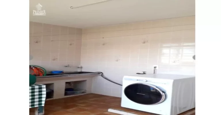 Imagem ÓTIMA CASA COM EDICULA E EXCELENTE LOCALIZAÇÃO NA VILA HORTOLÂNDIA EM JUNDIAÍ/SP.