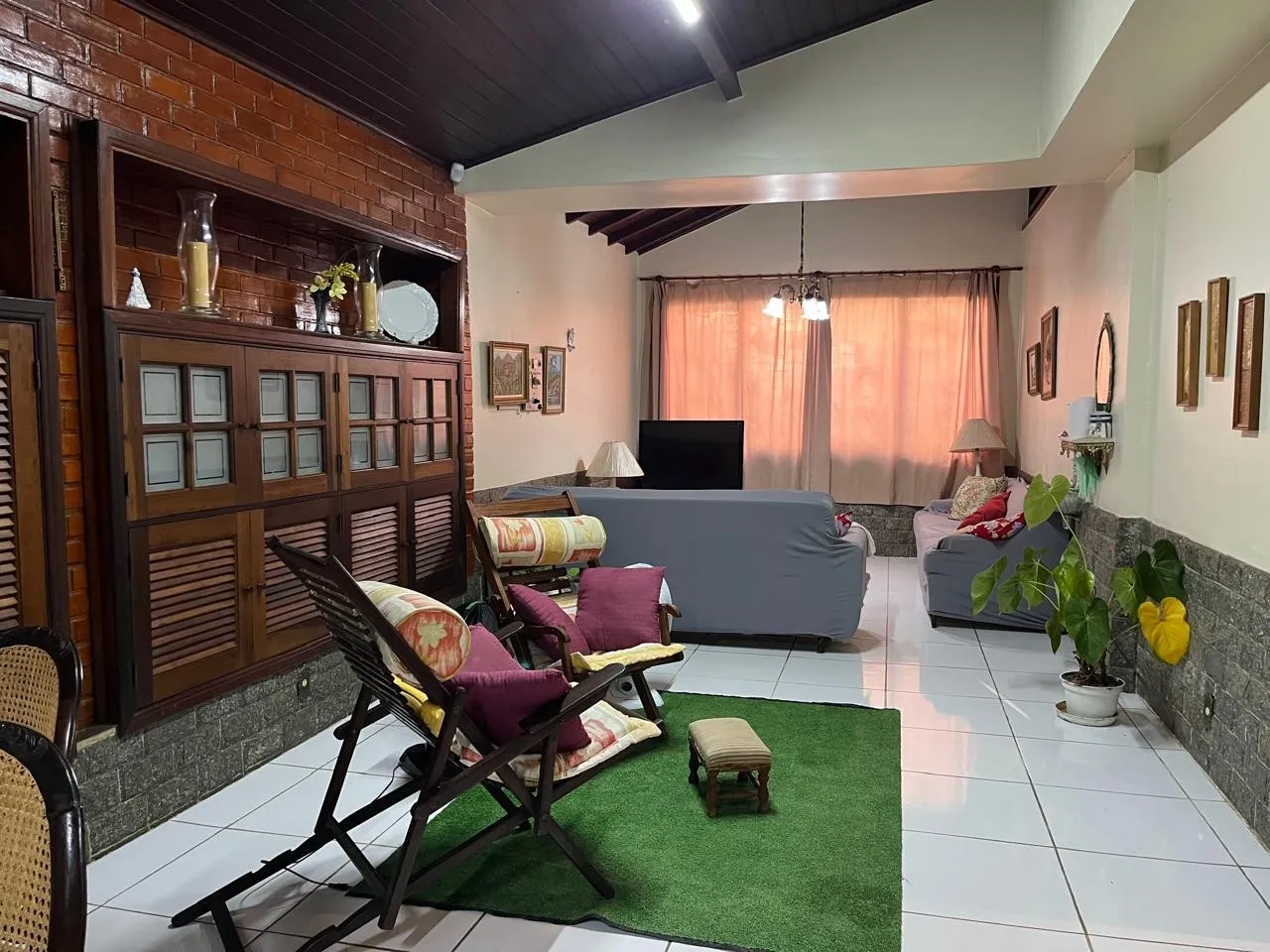 Imagem Casa para Venda em Petrópolis / RJ no bairro Itaipava