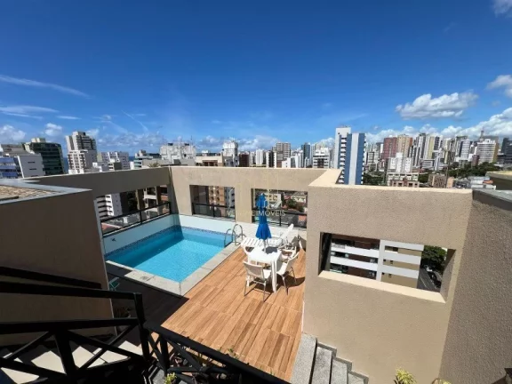 Foto do imóvel Excelente cobertura vista mar decorada com três suítes e área gourmet a venda na Pituba