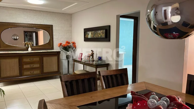Imagem Casa na Vila Eduardo, 3 quartos, sendo dois suítes, uma com closet