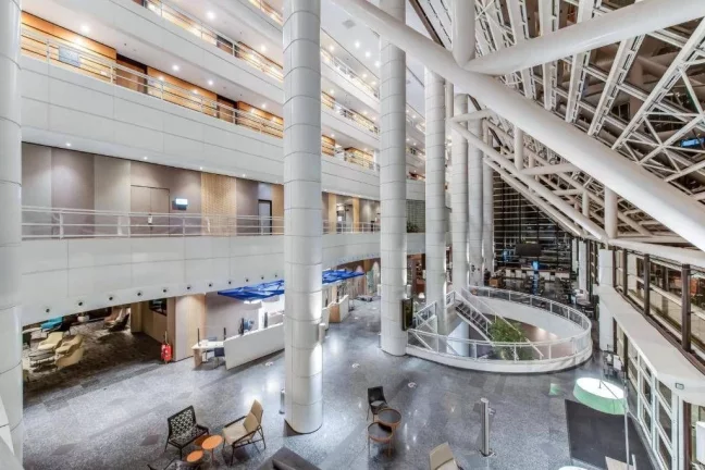 Imagem Flat disponível para venda no Radisson Hotel Paulista São Paulo, com 30m², 1 dormitório e 1 vaga de garagem