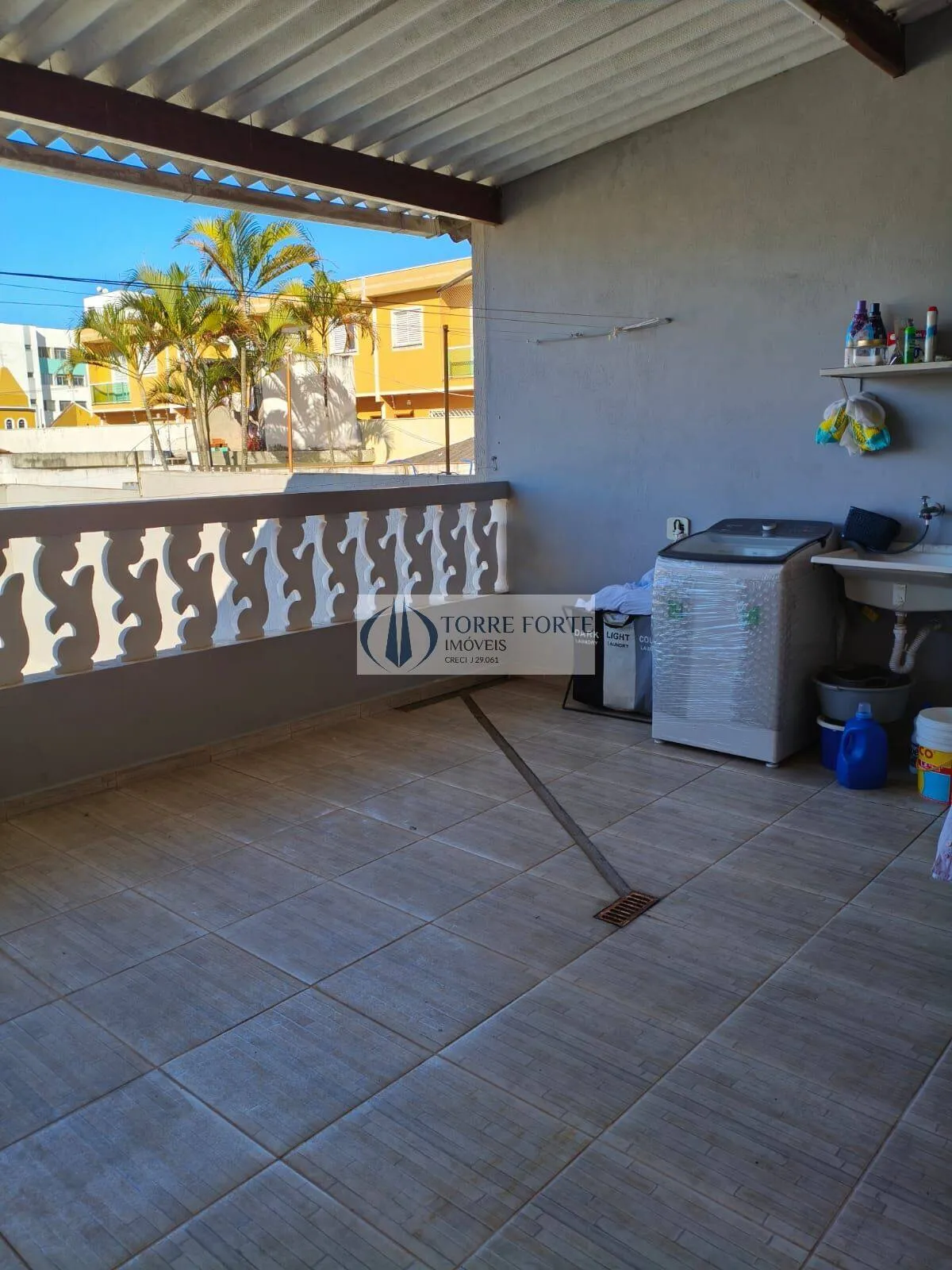 Imagem Casa Terrea com 3 dormitorios 2 suites 3 vagas, Piscina na Penha de França.