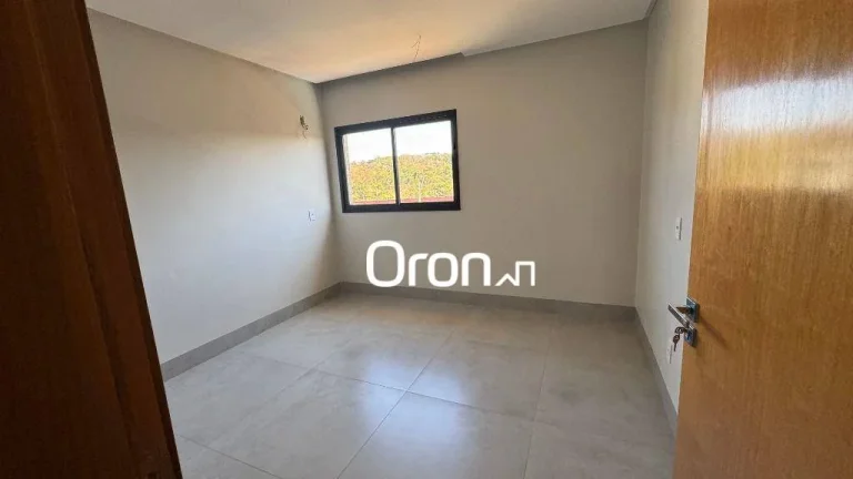 Imagem Sobrado à venda, 193 m² por R$ 1.650.000,00 - Jardins Porto - Senador Canedo/GO