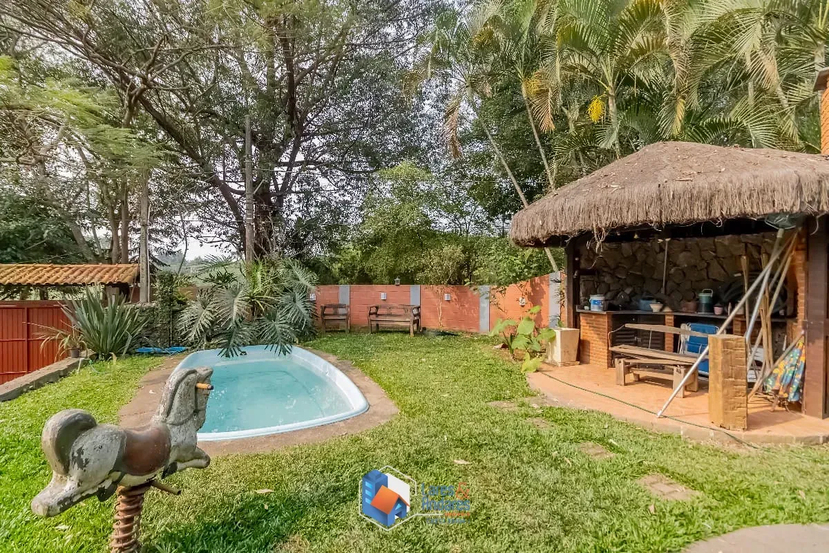 Imagem Casa no condomínio Clube Castelo para venda com 3 quartos, sendo 2 suítes, 306m²