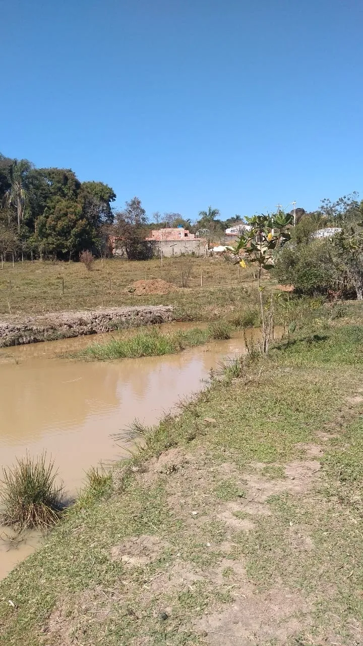 Imagem Terreno à venda 4000M², Bosque dos Ipês, Guaratinguetá - SP