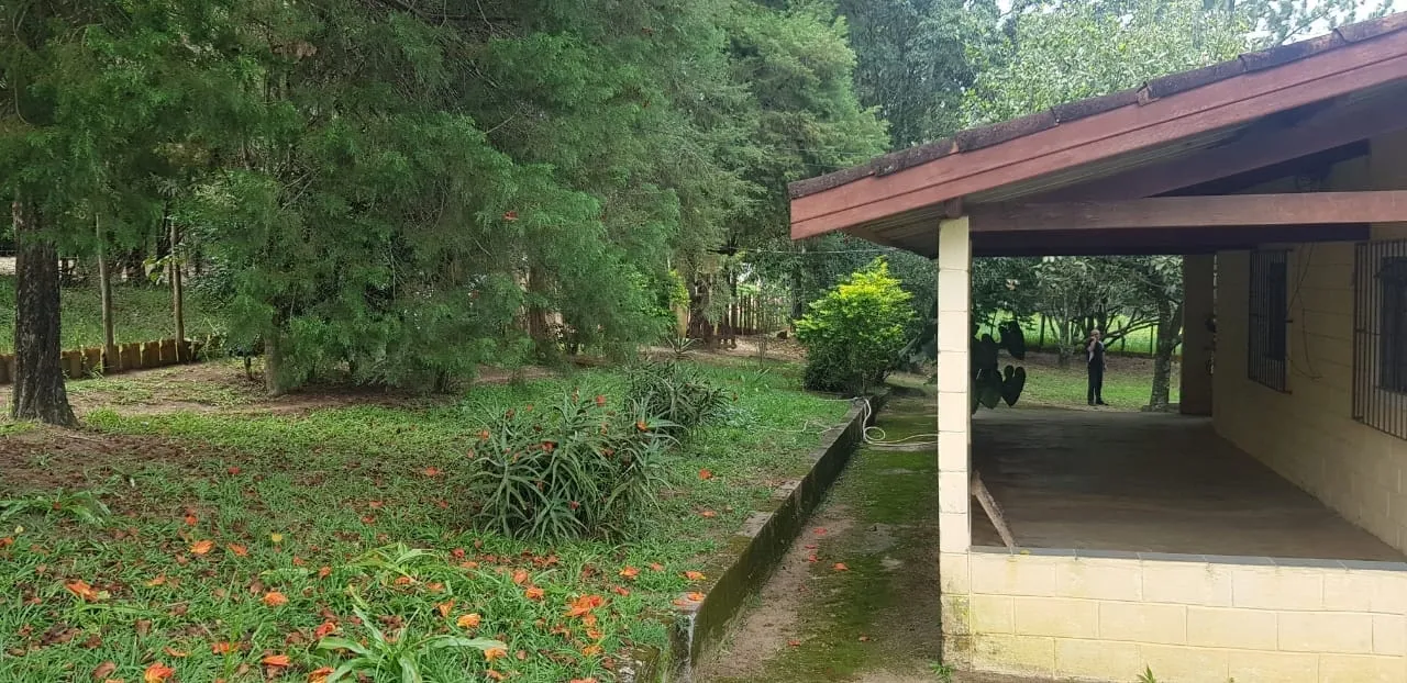 Imagem Chácara à venda 2 Quartos, 6 Vagas, 3300M², Goiabal, Pindamonhangaba - SP