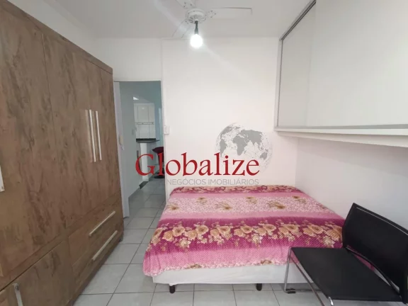Imagem Apartamento em Santos na Ponta da Praia com 2 dormitórios e uma vaga de garagem coletiva à venda R$ 330.000,00