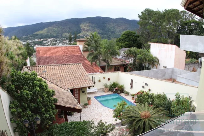 Imagem Casa na Vila Petrópolis com 03 dormitórios suítes à venda