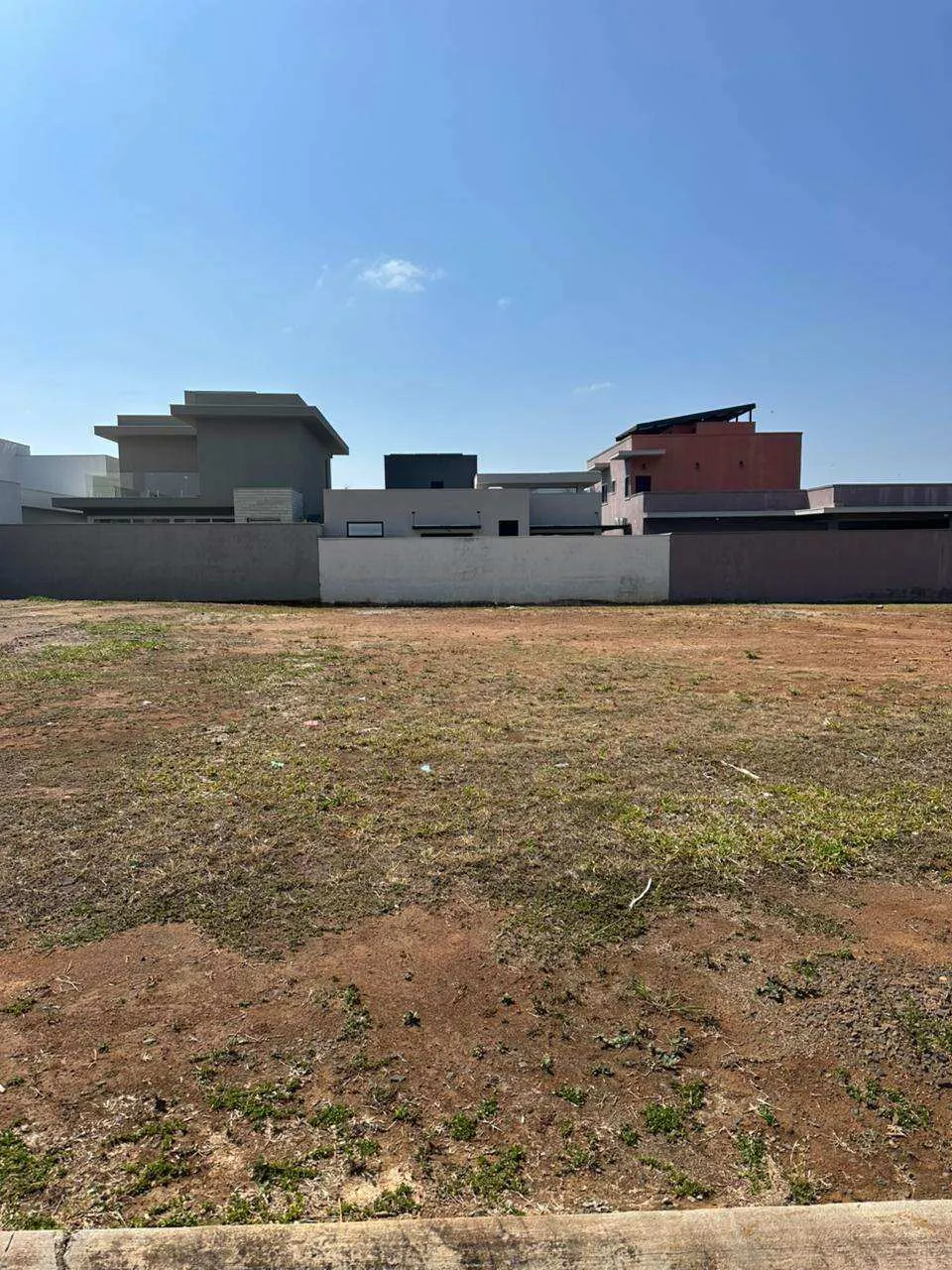 Foto do imóvel Terreno à venda em Franca, Parque Universitário, 360m2