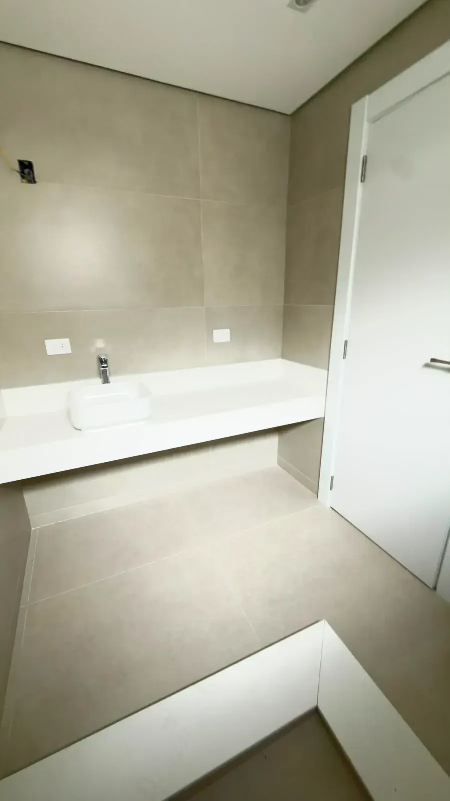 Imagem Casa de Condomínio com 3 Quartos à Venda, 150 m² em Santo Inácio - Curitiba