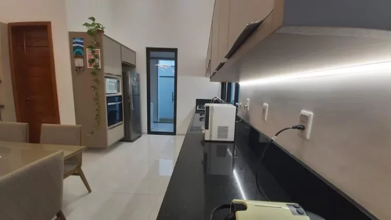Imagem CASA RESIDENCIAL em MANAUS - AM, PONTA NEGRA