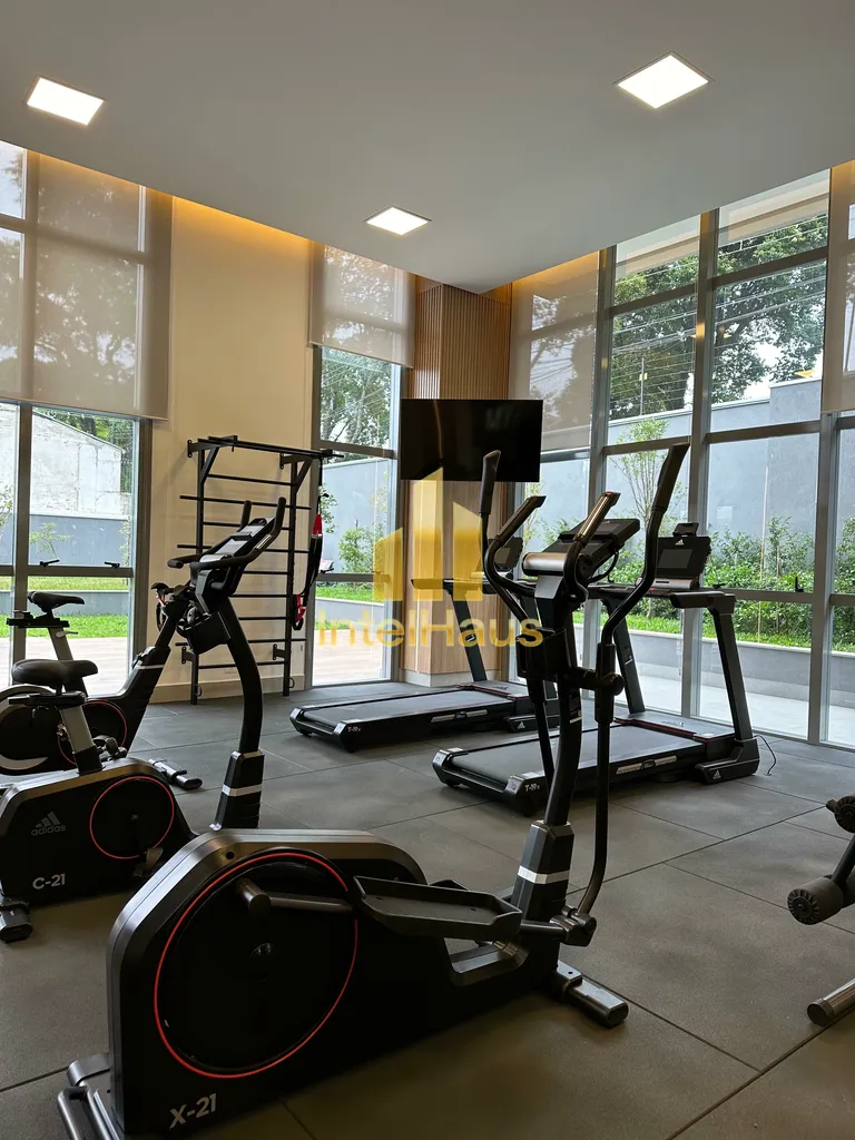 Imagem Um condomínio com estrutura completa a menos de 5min do Clube Curitibano. O Chateau Latour nasceu d...