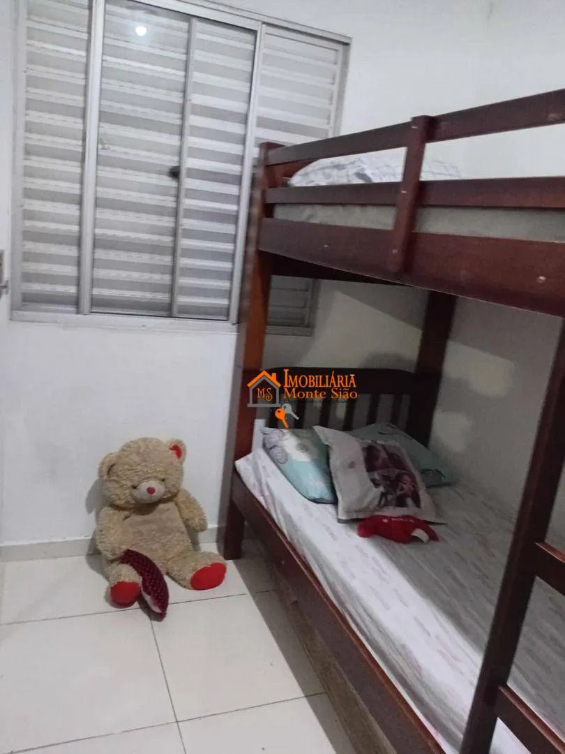 Imagem Apartamento com 2 dormitórios à venda, 45 m² por R$ 235.000,00 - Água Chata - Guarulhos/SP