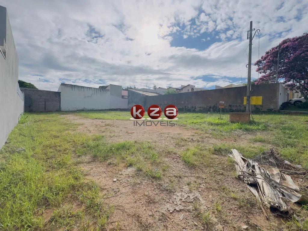Imagem Terreno à venda em Valinhos-SP, Parque Nova Suíça - 600,00m² de área. Venha conferir!