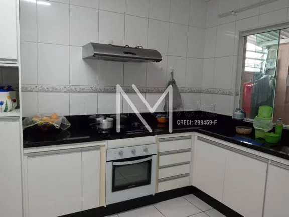 Imagem Casa a Venda 3 Quartos 1 Suíte 180m² Ótima localização - Parque Industrial