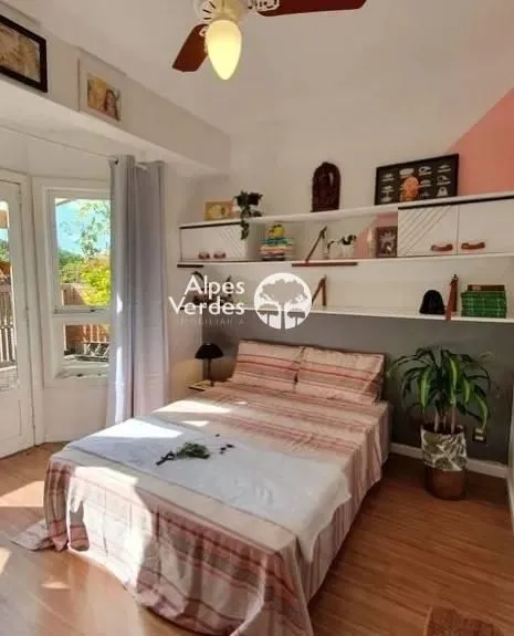 Imagem VENDE-SE CASA COM 03 SUÍTES EM IMBÉ, A MENOS DE 5 MINUTOS DO MAR.