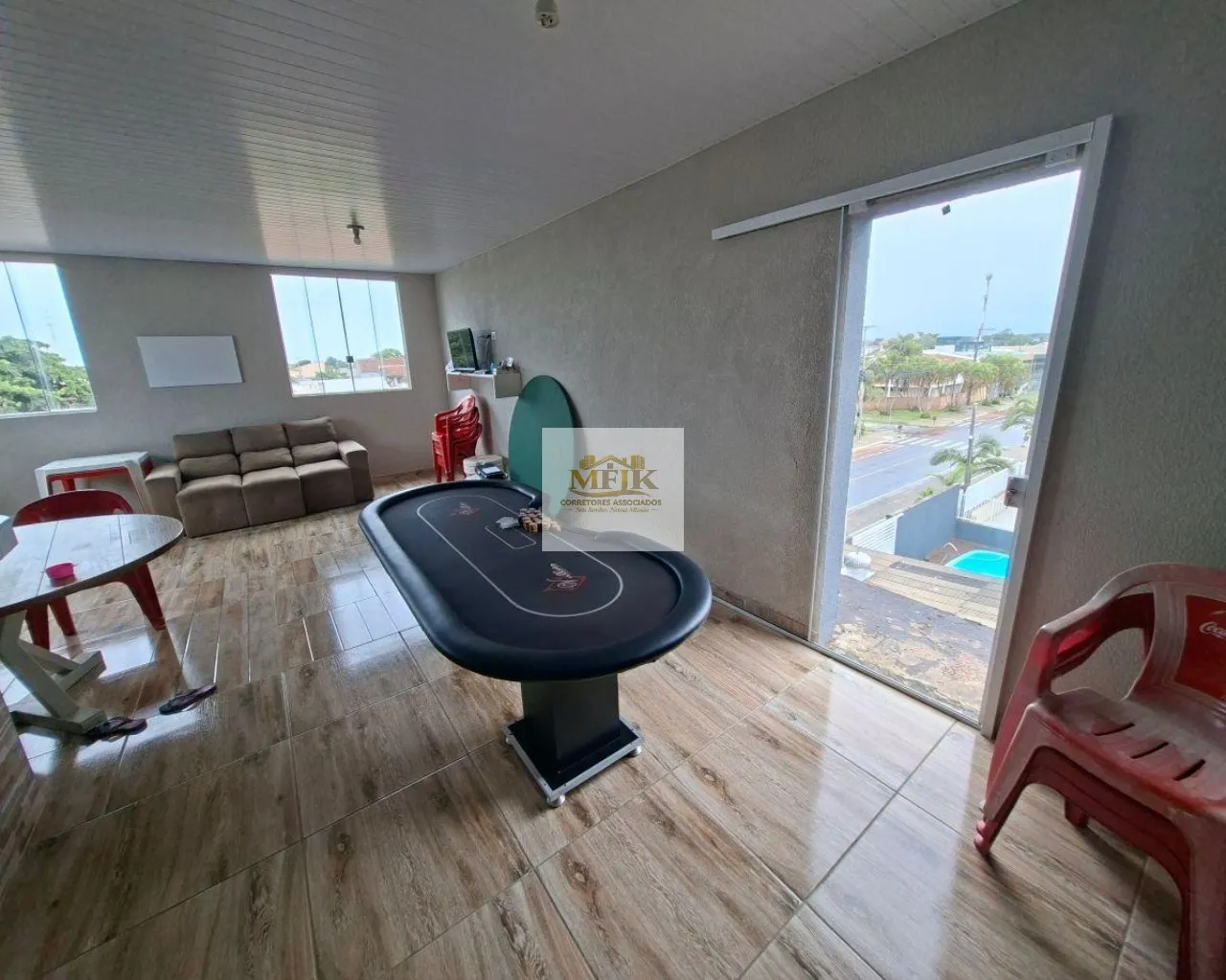 Imagem Comercial e Residencial com 260 m² a venda em Santa Terezinha