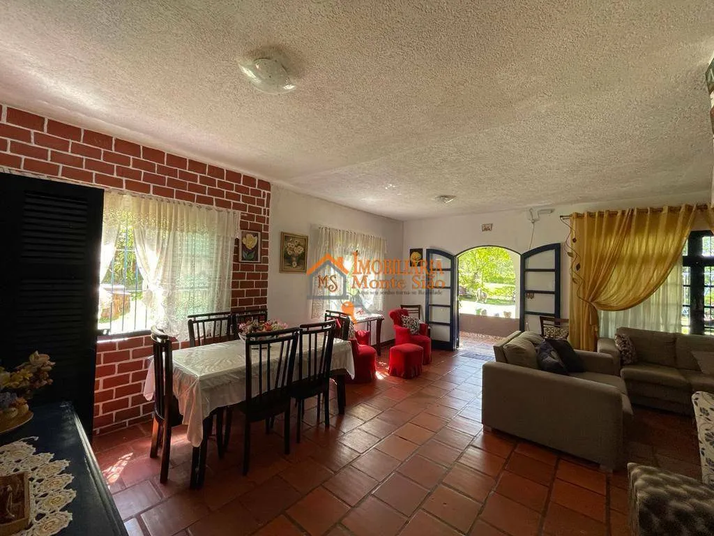 Imagem Sítio com 4 dormitórios à venda, 17297 m² por R$ 1.400.000,00 - Caputera - Arujá/SP